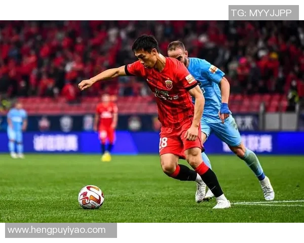 恒大与上港在日本的激烈对决揭示中超球队的实力与未来发展潜力 恒大与上港在日本的激烈对决揭示中超球队的实力与未来发展潜力