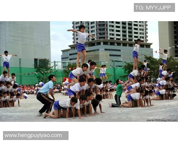 日本与乌克兰友谊赛精彩对决展现足球魅力与团队精神