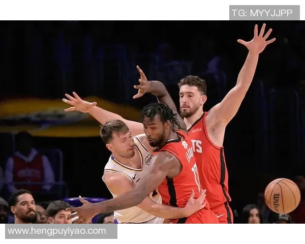 湖人对火箭三月精彩对决回顾与分析，谁将赢得这场关键战役