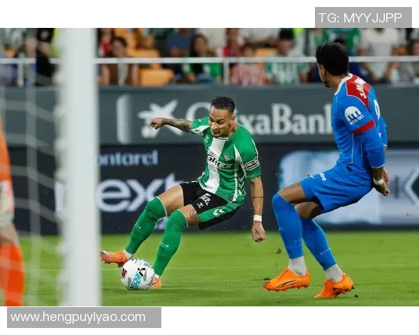 贝蒂斯与皇社会激战在即谁能在西甲赛场上笑到最后