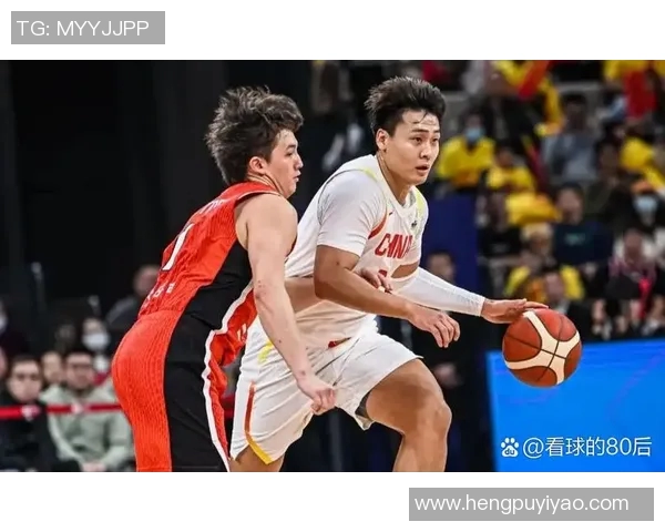世预赛精彩对决日本男篮迎战卡塔尔队全力争胜 世预赛精彩对决日本男篮迎战卡塔尔队全力争胜