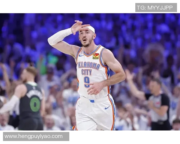 亚历克斯卡鲁索在NBA赛场上的成长与影响力分析