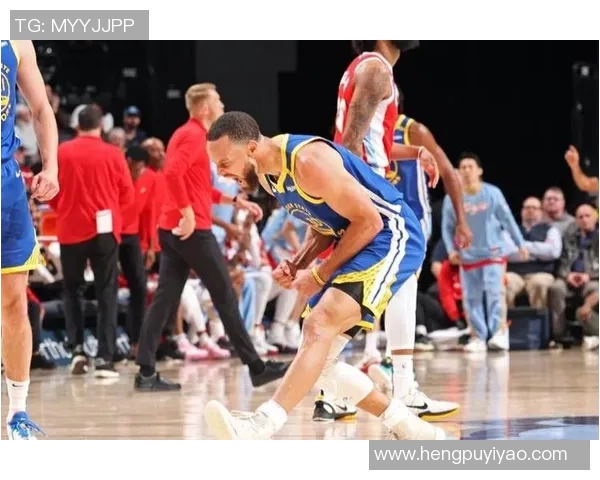 勇士与开拓者全场激战回顾精彩瞬间与关键时刻分析